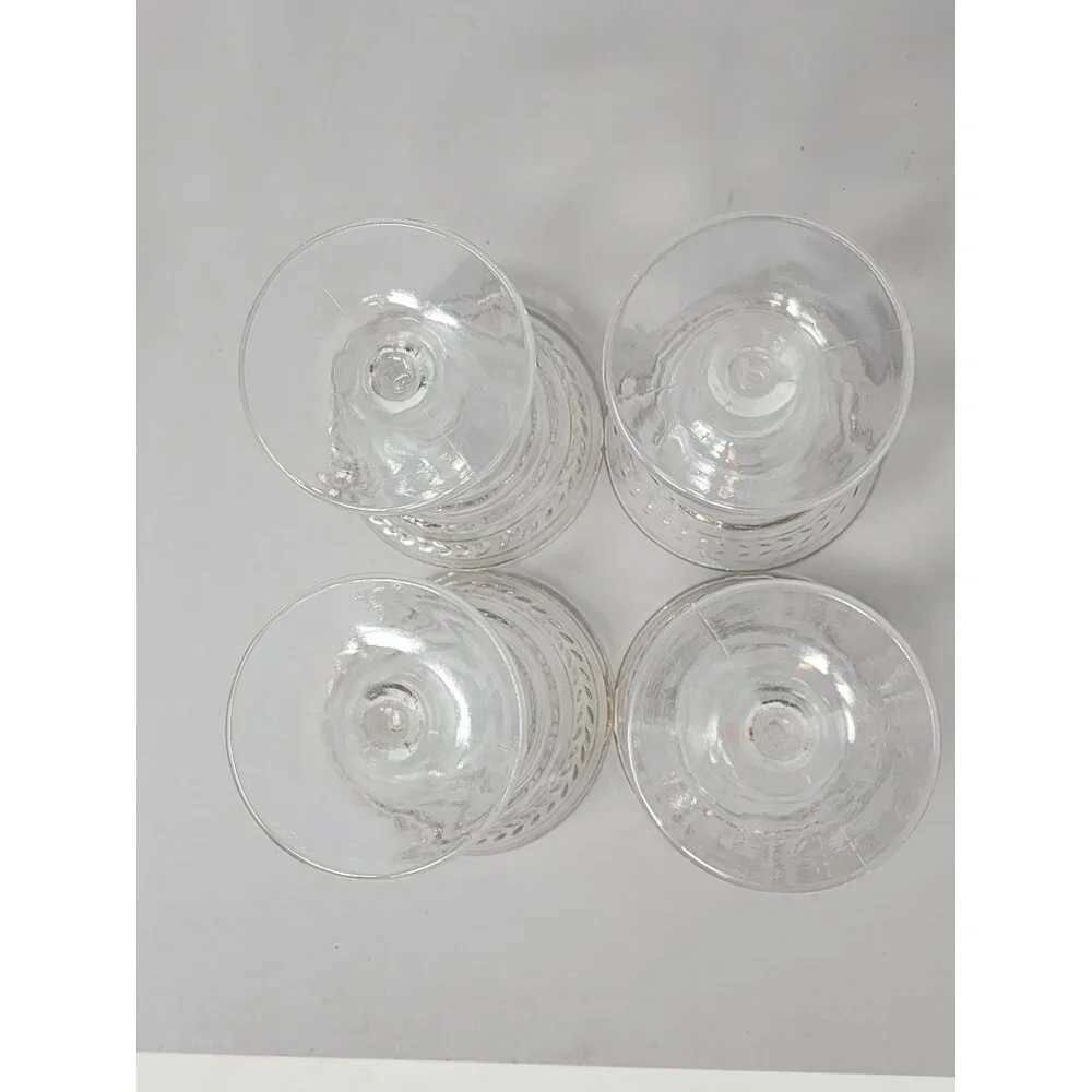 Set Of 4 Vintage Clear Glass Goblets With Gold Trim & Textured‎ Leaf Design